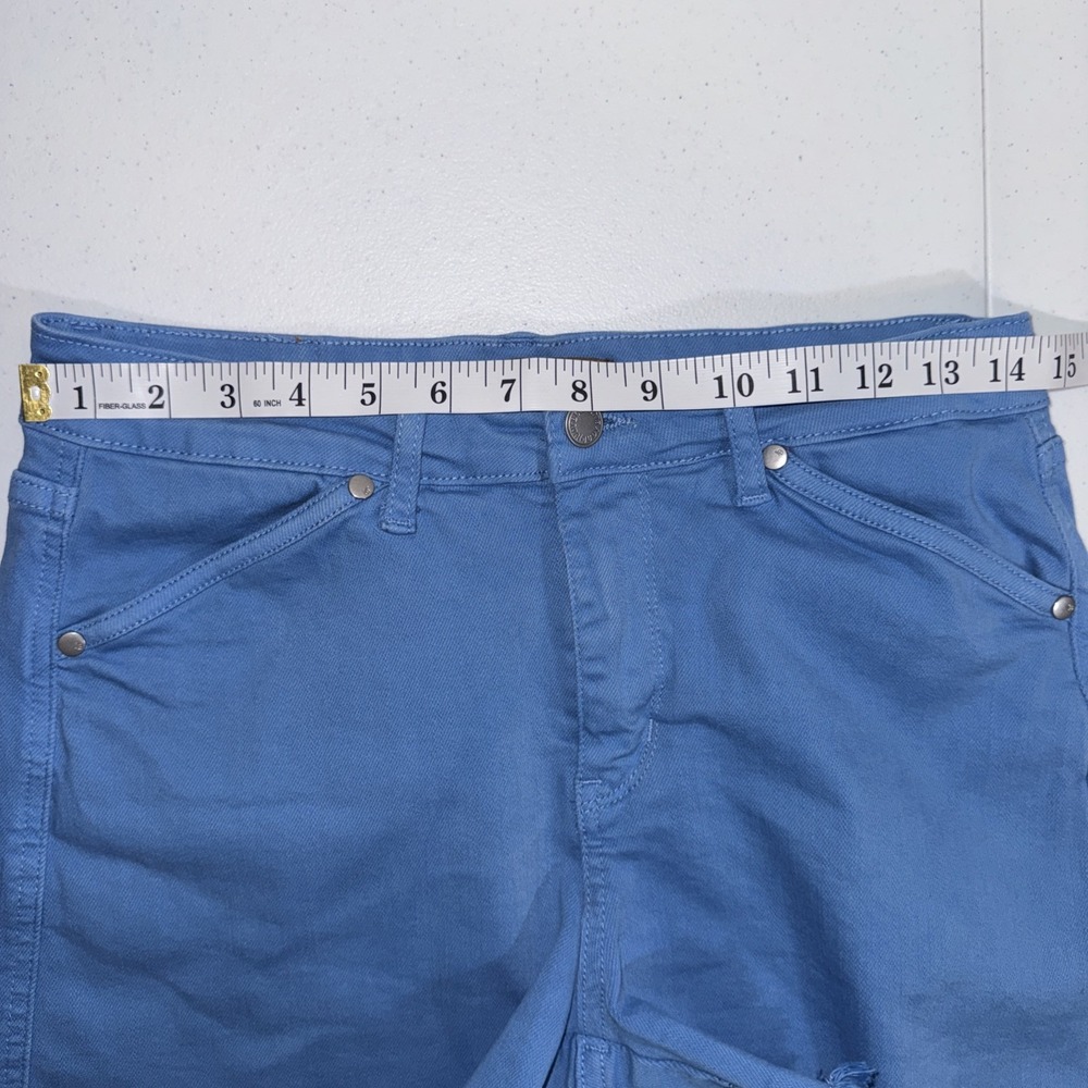 Judy Blue Shorts Women's Size Medium Sky Blue Raw Hem Mid Rise BOHO Festival - Picture 3 of 16